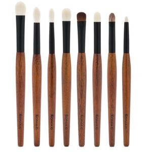 Bloomed Sonia G Fundamental eye set.